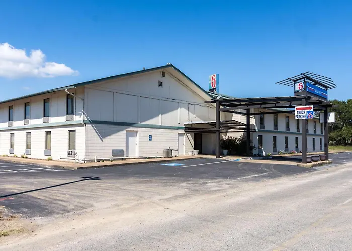 Pet Friendly hotel: Motel 6-Arkadelphia, Ar